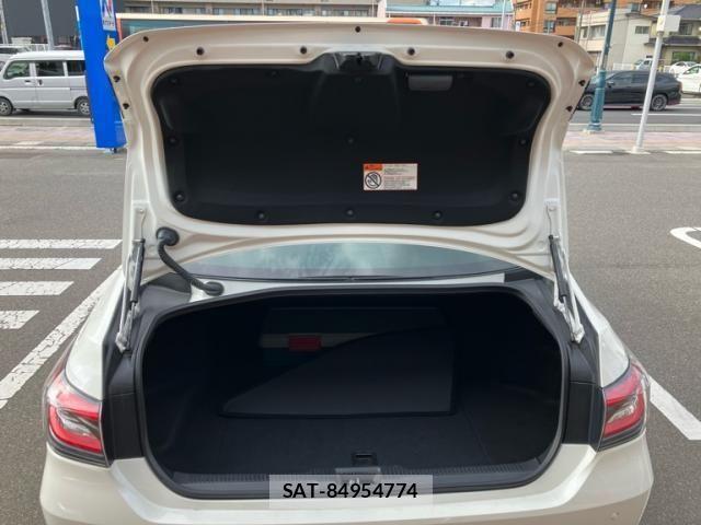 Toyota CROWN SEDAN 2020-03 8073406-27