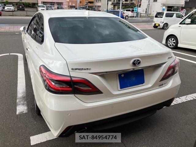 Toyota CROWN SEDAN 2020-03 8073406-4