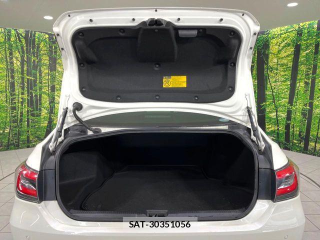 Toyota CROWN SEDAN 2018-09 8073407-10