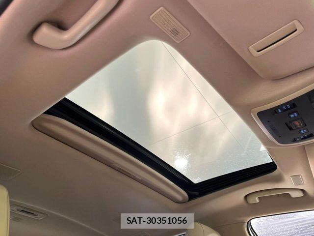 Toyota CROWN SEDAN 2018-09 8073407-3