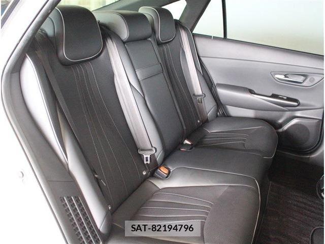 Toyota CROWN SEDAN 2019-11 8073409-11
