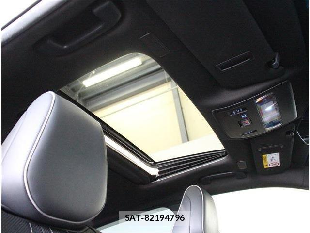 Toyota CROWN SEDAN 2019-11 8073409-15