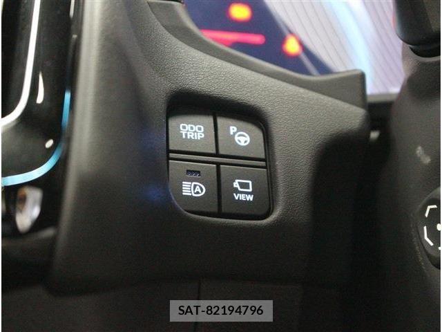 Toyota CROWN SEDAN 2019-11 8073409-19