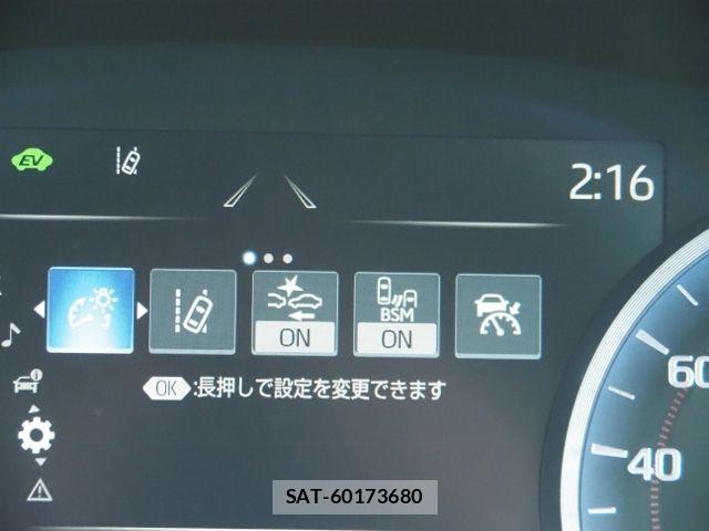 Toyota CROWN SEDAN 2022-04 8098682-21