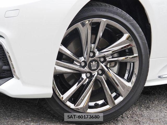 Toyota CROWN SEDAN 2022-04 8098682-7