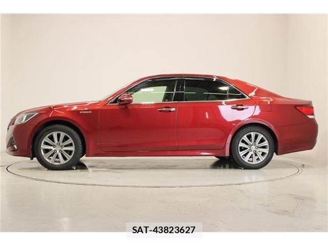 Toyota CROWN SEDAN 2016-12 8098683-9