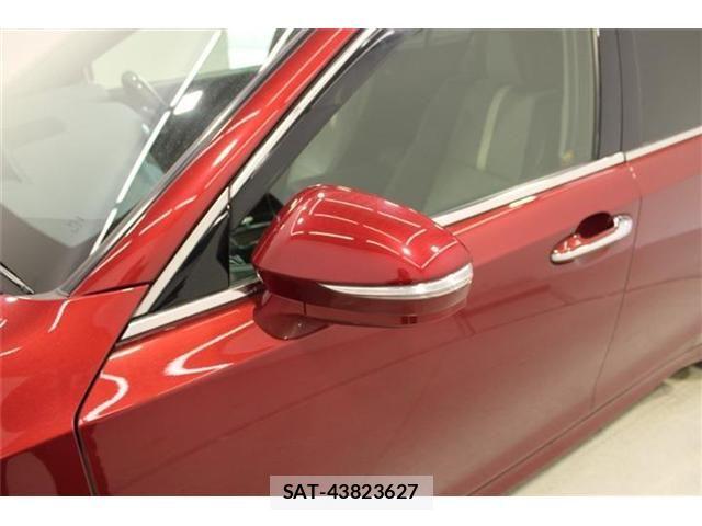 Toyota CROWN SEDAN 2016-12 8098683-20