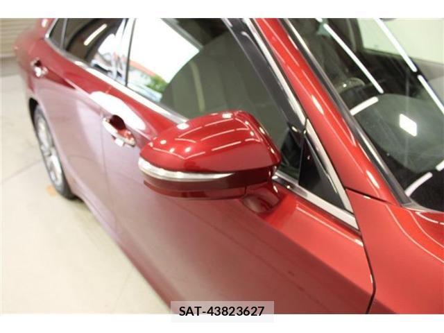 Toyota CROWN SEDAN 2016-12 8098683-21