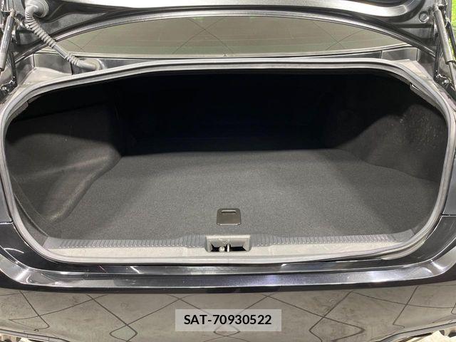 Toyota CROWN SEDAN 2019-05 8129537-10