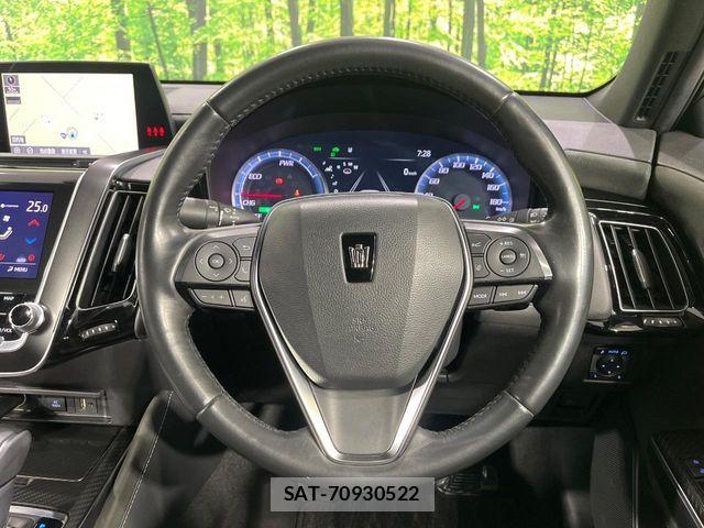 Toyota CROWN SEDAN 2019-05 8129537-11