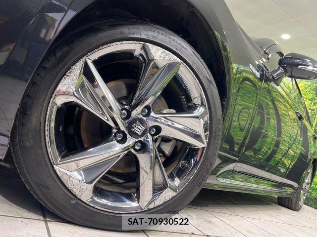 Toyota CROWN SEDAN 2019-05 8129537-13