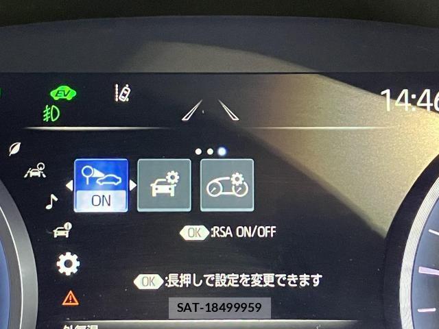 Toyota CROWN SEDAN 2021-02 8129536-12