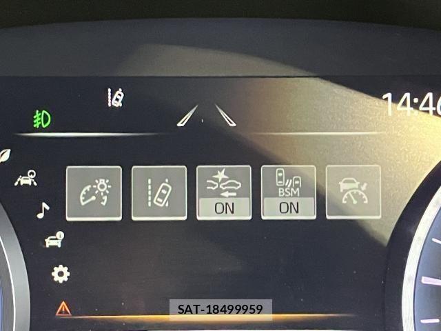 Toyota CROWN SEDAN 2021-02 8129536-14