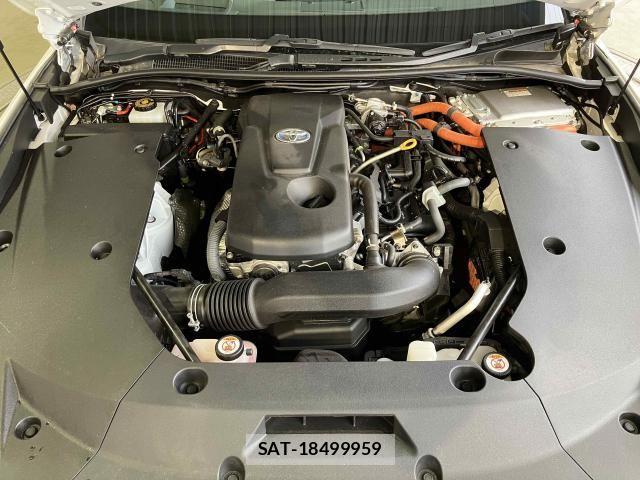 Toyota CROWN SEDAN 2021-02 8129536-22