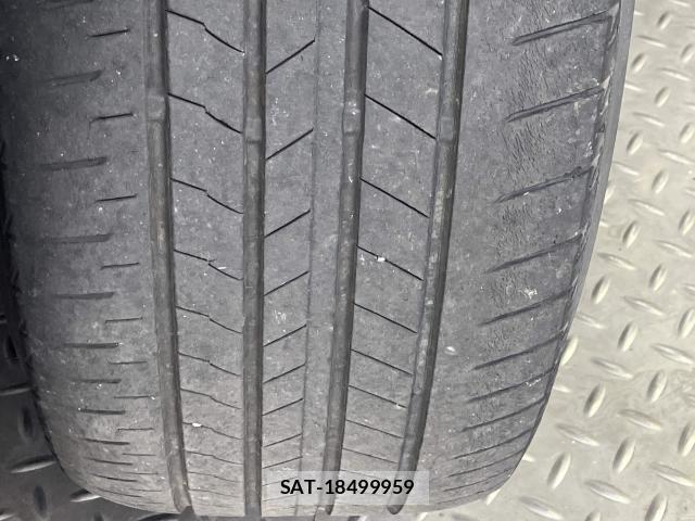 Toyota CROWN SEDAN 2021-02 8129536-23