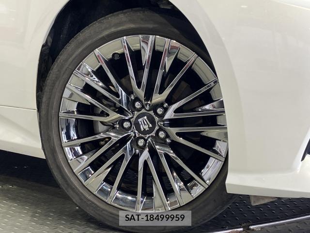 Toyota CROWN SEDAN 2021-02 8129536-3