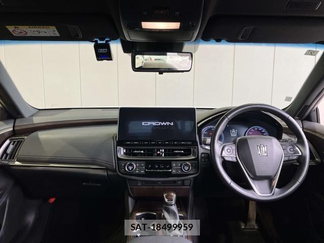 Toyota CROWN SEDAN 2021-02 8129536-5