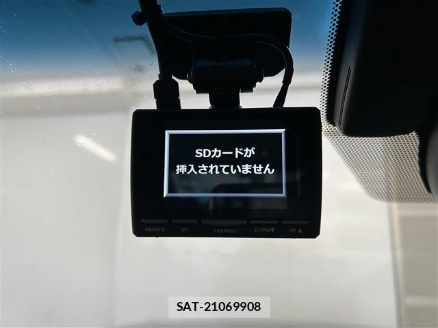 Toyota CROWN SEDAN 2019-12 8158220-21