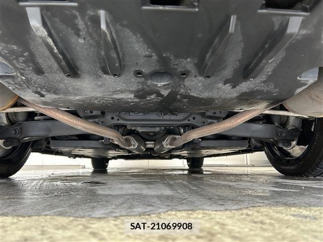 Toyota CROWN SEDAN 2019-12 8158220-27