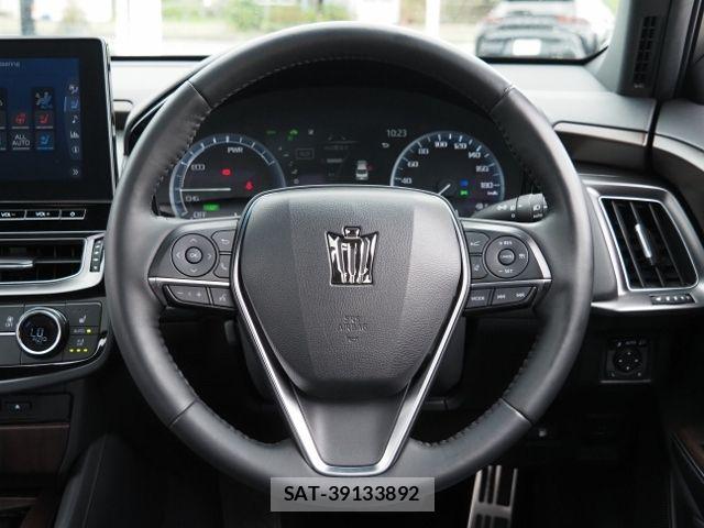 Toyota CROWN SEDAN 2021-05 8207063-18