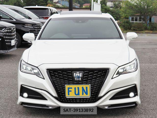 Toyota CROWN SEDAN 2021-05 8207063-1