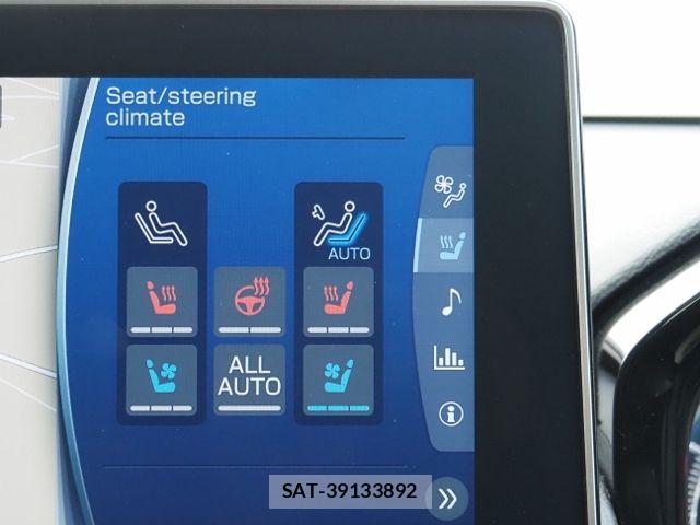 Toyota CROWN SEDAN 2021-05 8207063-24