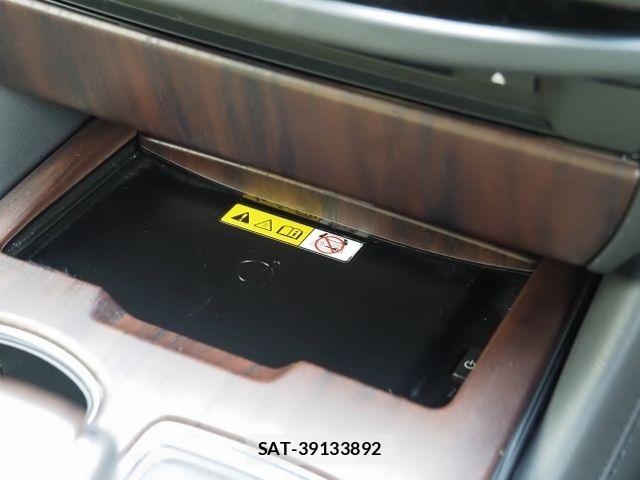 Toyota CROWN SEDAN 2021-05 8207063-28