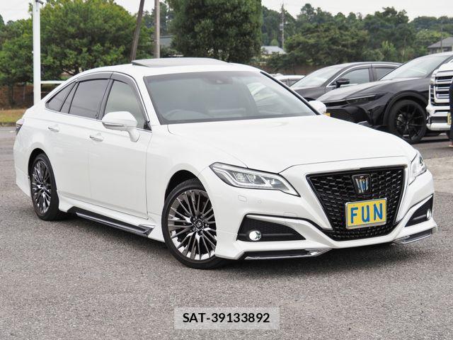 Toyota CROWN SEDAN 2021-05 8207063-2