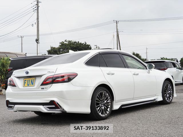 Toyota CROWN SEDAN 2021-05 8207063-4