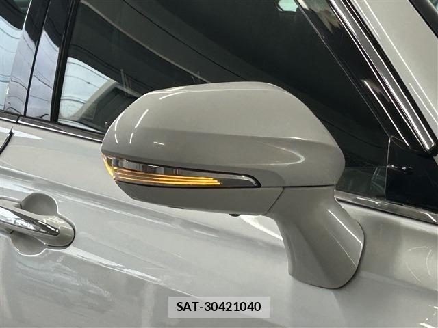 Toyota CROWN SEDAN 2021-06 8207064-12