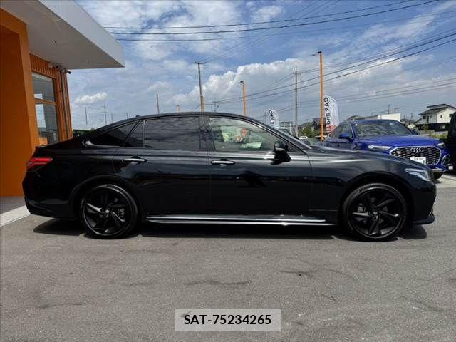 Toyota CROWN SEDAN 2019-12 8229427-10