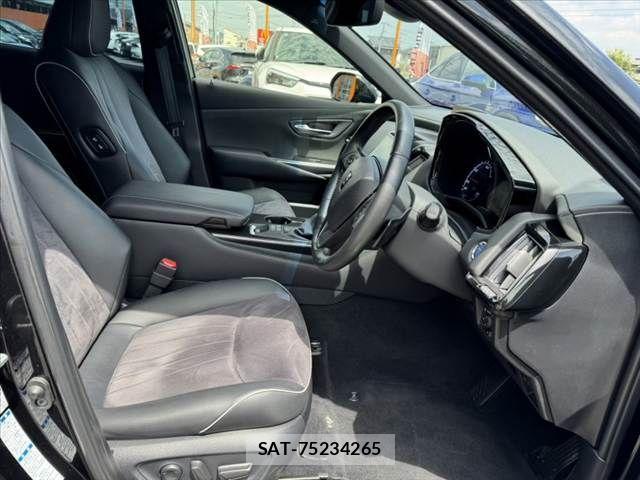Toyota CROWN SEDAN 2019-12 8229427-15