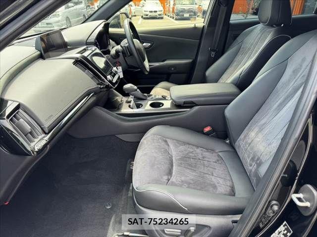 Toyota CROWN SEDAN 2019-12 8229427-17