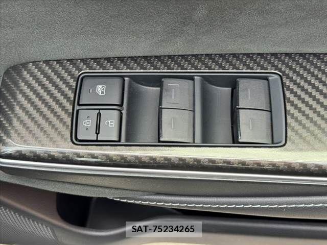 Toyota CROWN SEDAN 2019-12 8229427-26