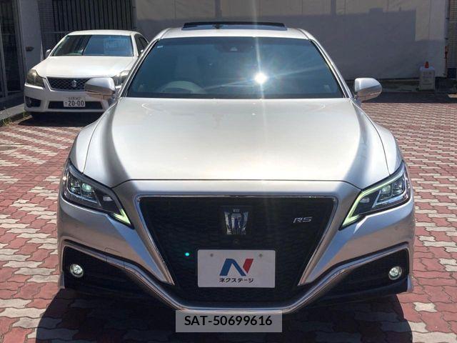 Toyota CROWN SEDAN 2018-06 8229428-13