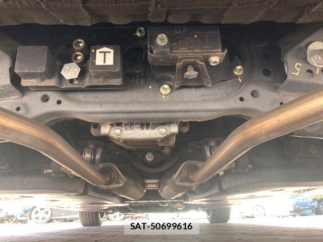 Toyota CROWN SEDAN 2018-06 8229428-18