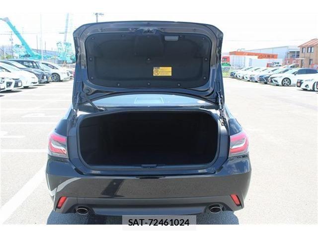 Toyota CROWN SEDAN 2018-10 8335399-13