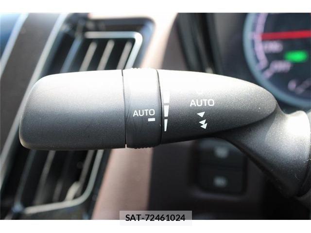 Toyota CROWN SEDAN 2018-10 8335399-26
