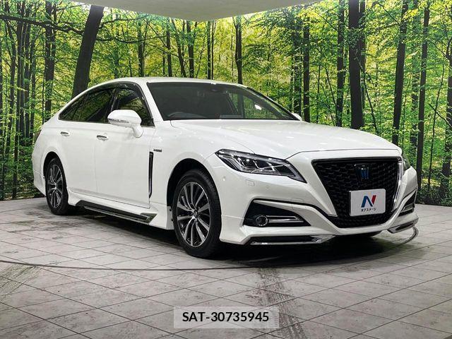 Toyota CROWN SEDAN 2018-11 8335397-15