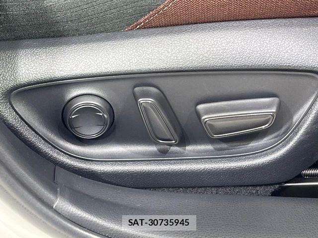 Toyota CROWN SEDAN 2018-11 8335397-6