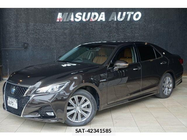 Toyota CROWN SEDAN 2017-06 8335398-0