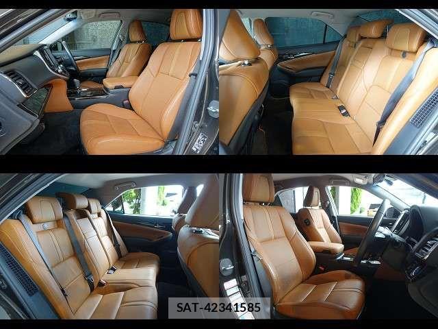 Toyota CROWN SEDAN 2017-06 8335398-13