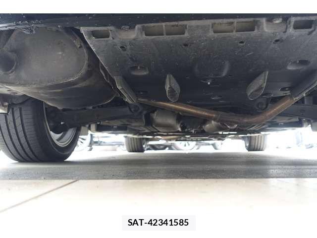 Toyota CROWN SEDAN 2017-06 8335398-15
