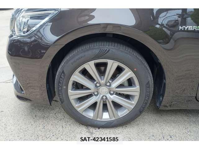 Toyota CROWN SEDAN 2017-06 8335398-17