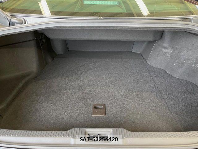 Toyota CROWN SEDAN 2022-01 8354241-9