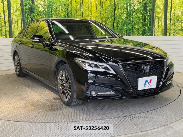 Toyota CROWN SEDAN 2022-01 8354241-15