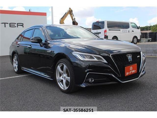 Toyota CROWN SEDAN 2018-11 8365323-6