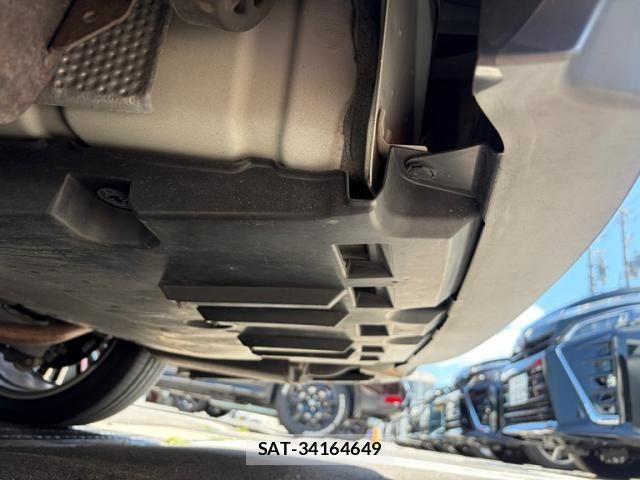 Toyota CROWN SEDAN 2020-03 8371555-6