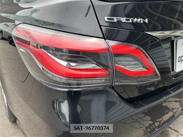 Toyota CROWN SEDAN 2019-09 8411817-13