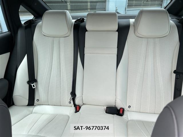 Toyota CROWN SEDAN 2019-09 8411817-25